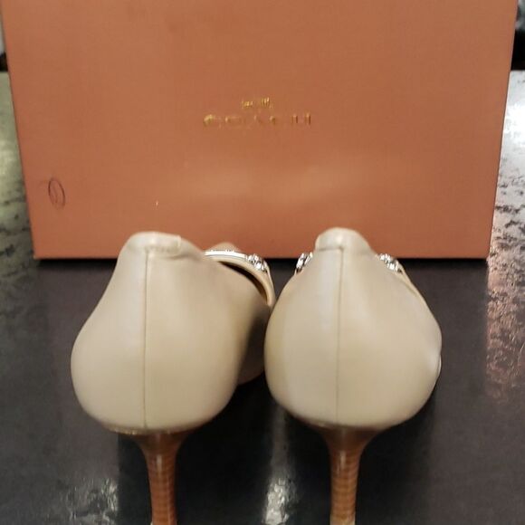 Coach heels - Picture 3 of 6